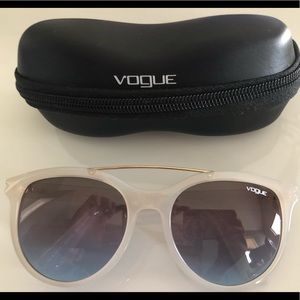 Vogue 5134-S sunglass color 253248 size 55-18